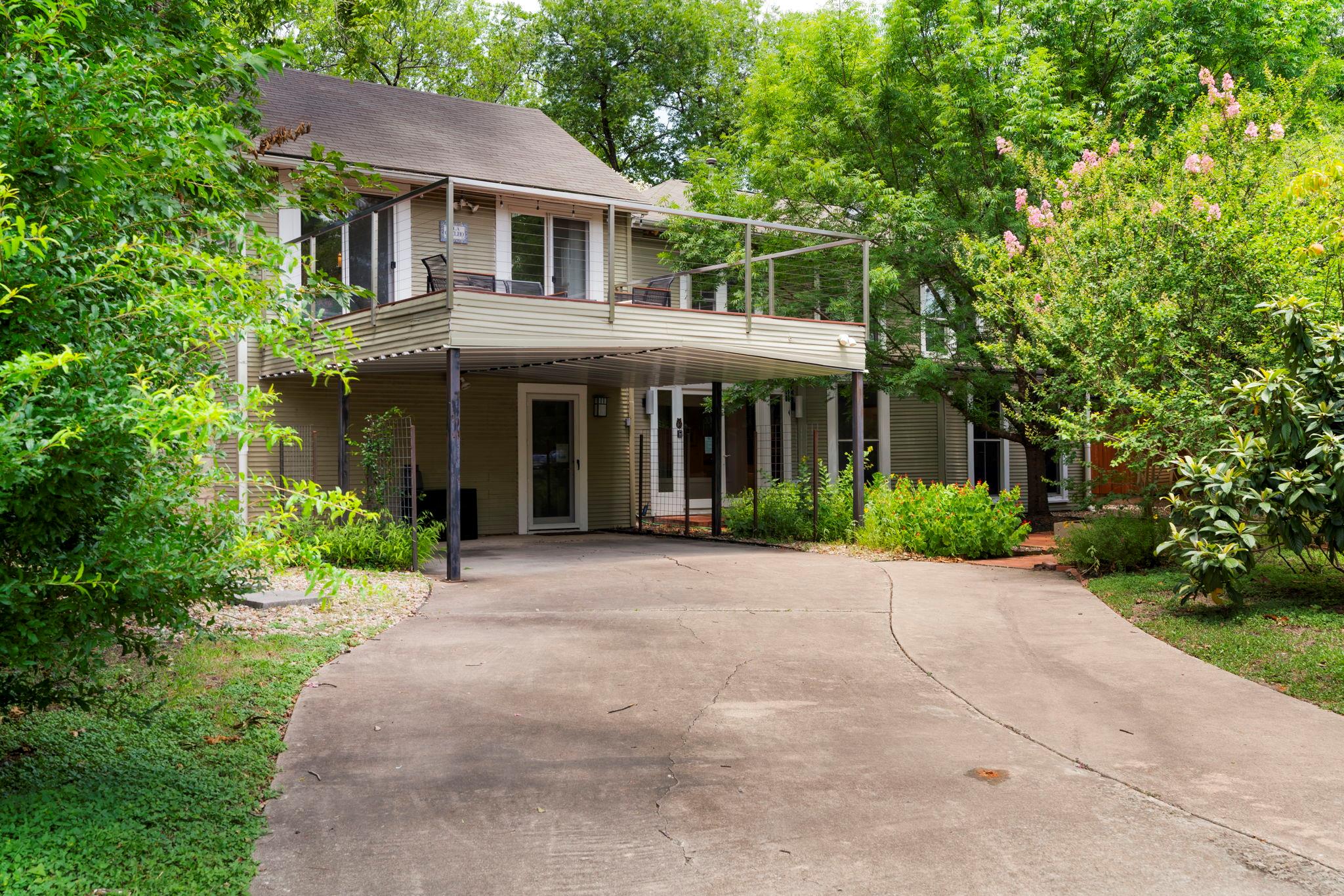 3102 Hemphill PARK