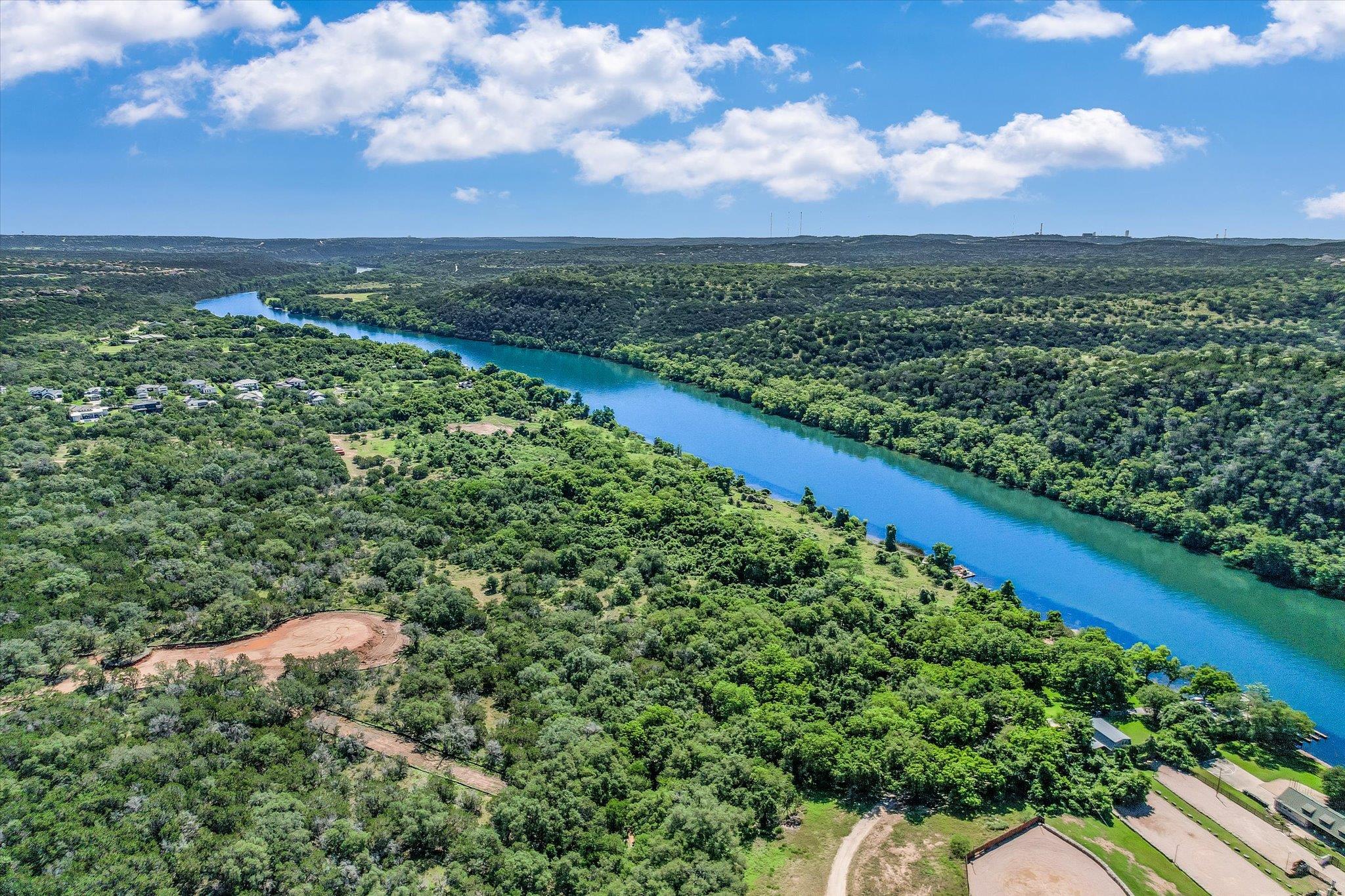 Photo 1 of 10 — 903 Quinlan Park RD, Austin, TX 78732