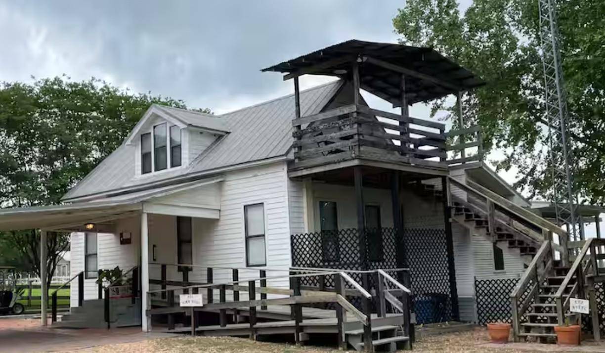 1241 Post OakPoint RD