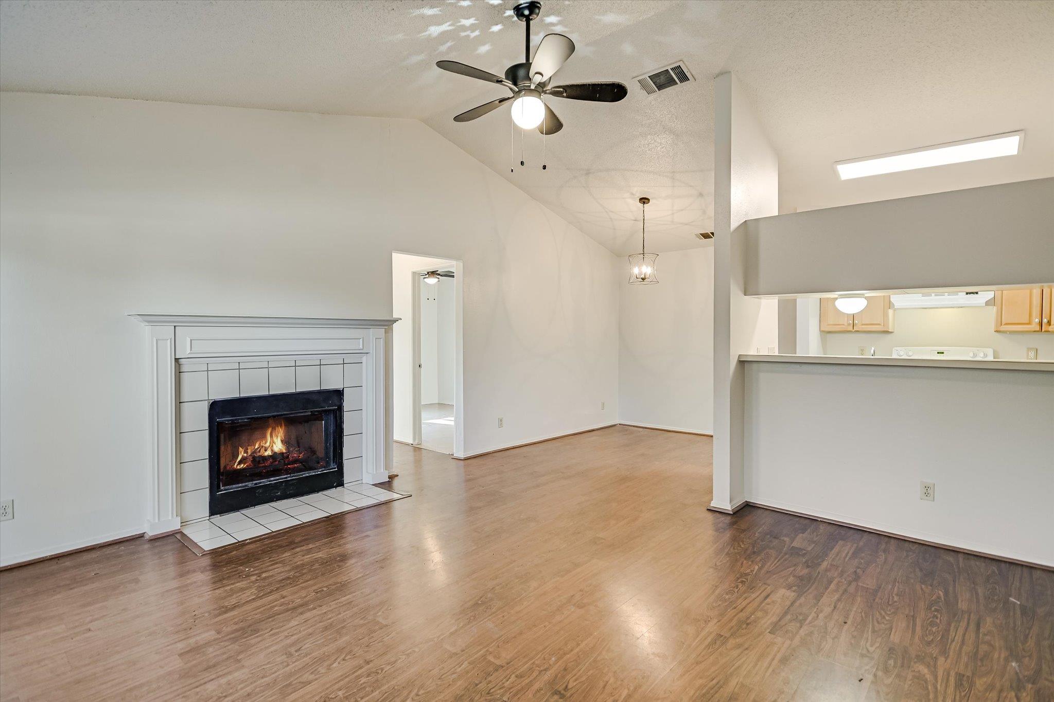 305 Regatta CT