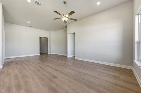 Tiny photo for 20216 Smedley DR, Pflugerville, TX 78660 (MLS # 4122458)