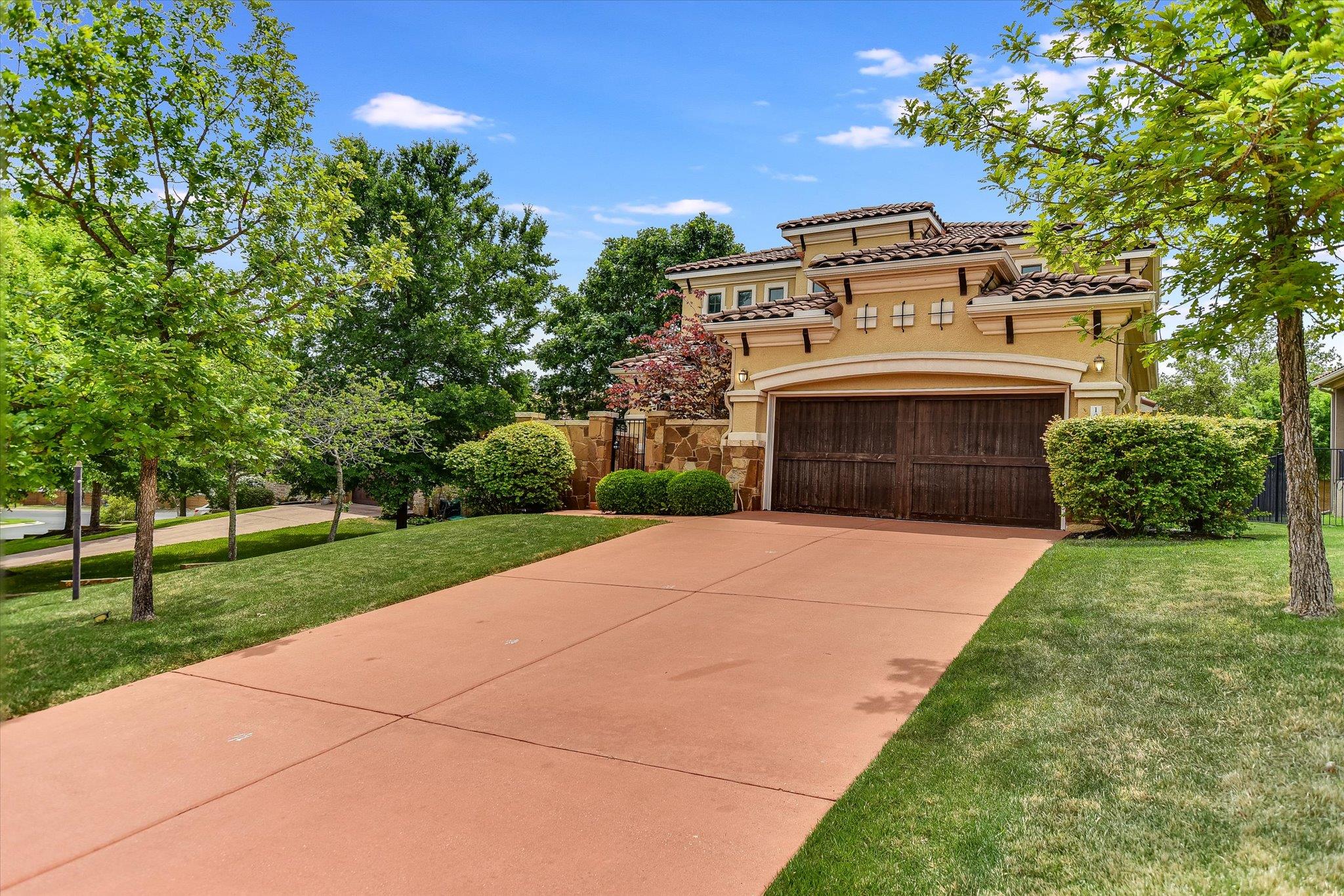 107 Desert Forest CT