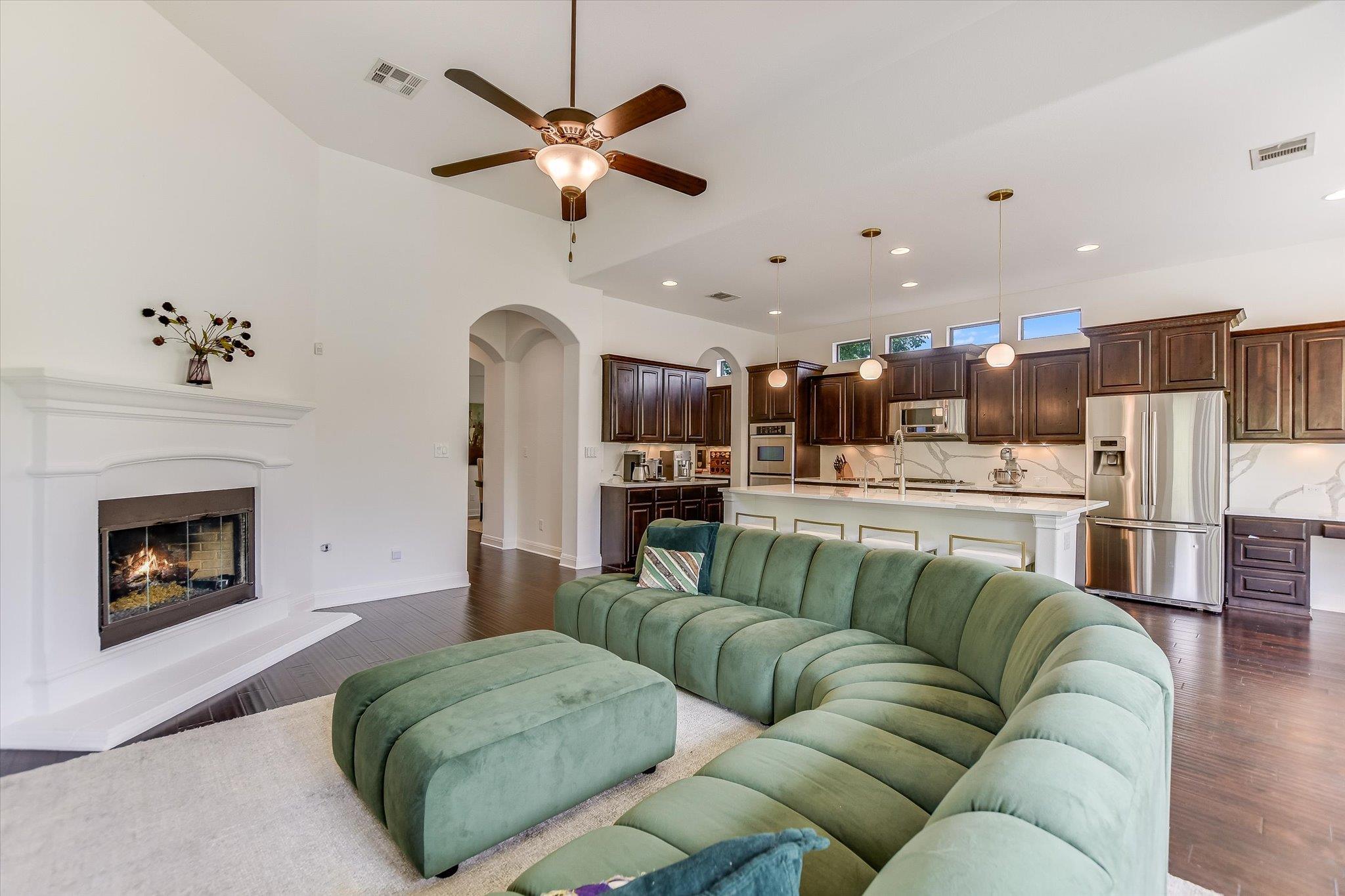 107 Desert Forest CT