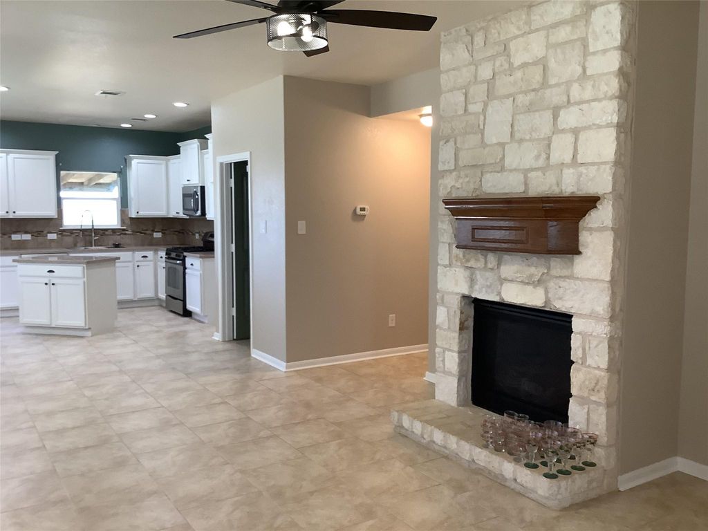 Photo of 119 Hoya LN, San Marcos, TX 78666 (MLS # 4823251)