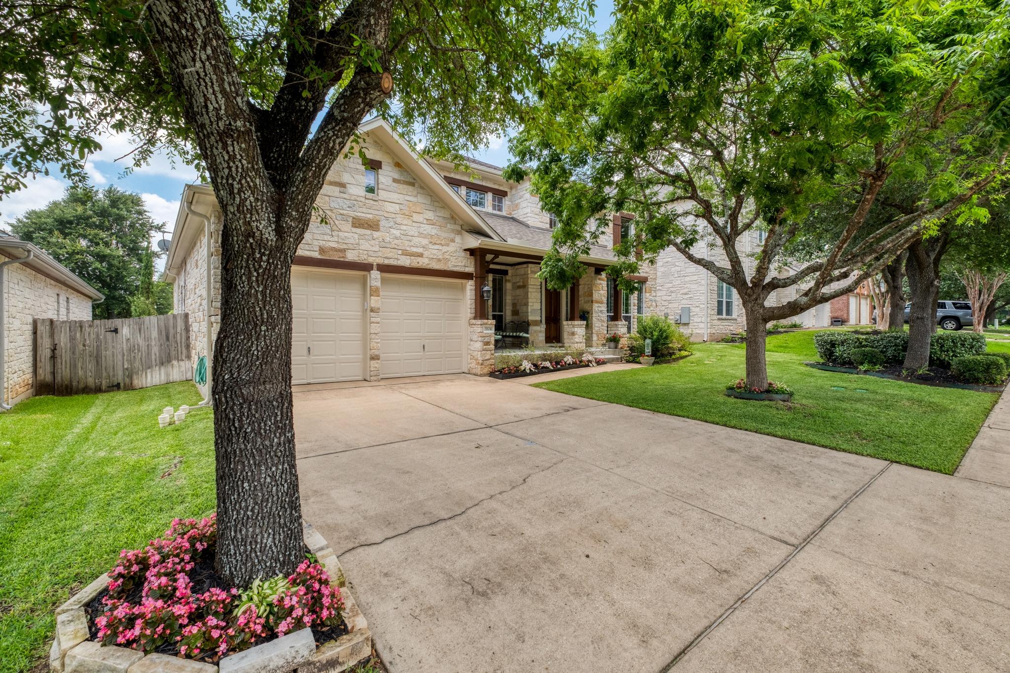 3104 Luminoso LN E