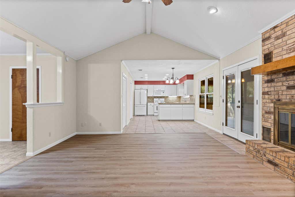 Photo of 428 Connolly CIR W, Lockhart, TX 78644 (MLS # 9810576)
