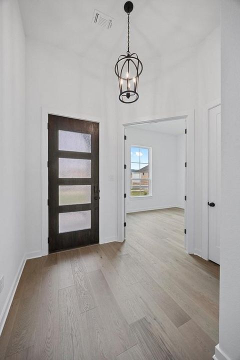 Tiny photo for 8109 Royal Mint CV, Lago Vista, TX 78645 (MLS # 1185137)