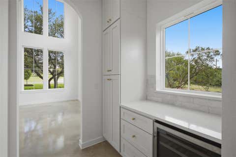 Tiny photo for 18303 Lake Oaks DR, Jonestown, TX 78645 (MLS # 2391068)