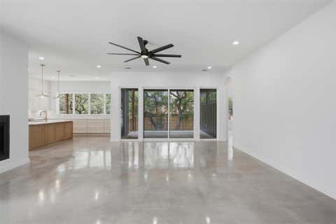 Tiny photo for 18303 Lake Oaks DR, Jonestown, TX 78645 (MLS # 2391068)