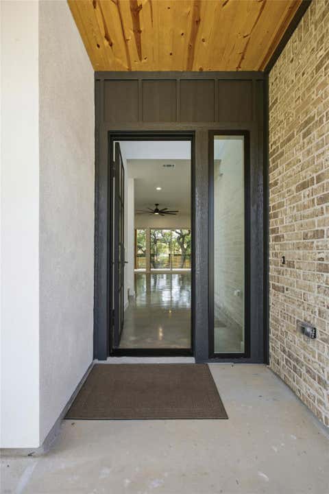 Tiny photo for 18303 Lake Oaks DR, Jonestown, TX 78645 (MLS # 2391068)
