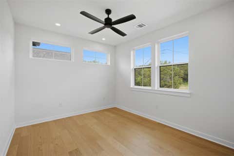 Tiny photo for 18303 Lake Oaks DR, Jonestown, TX 78645 (MLS # 2391068)