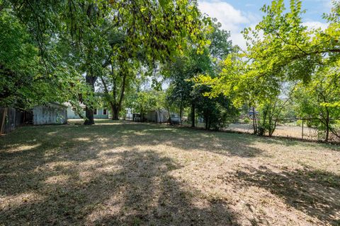 Tiny photo for 746 Springdale RD, Austin, TX 78702 (MLS # 1667623)
