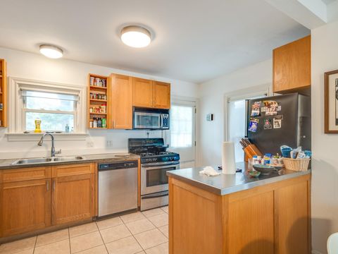 Tiny photo for 746 Springdale RD, Austin, TX 78702 (MLS # 1667623)