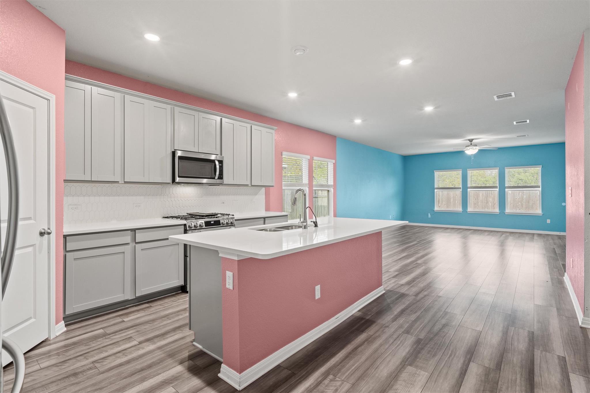 204 Jordan Valley DR