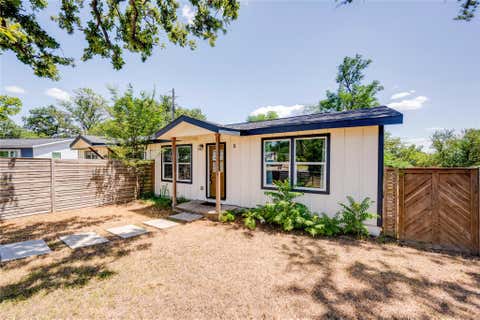 Photo of 1400 Marcus PL #B, Austin, TX 78721 (MLS # 9590999)
