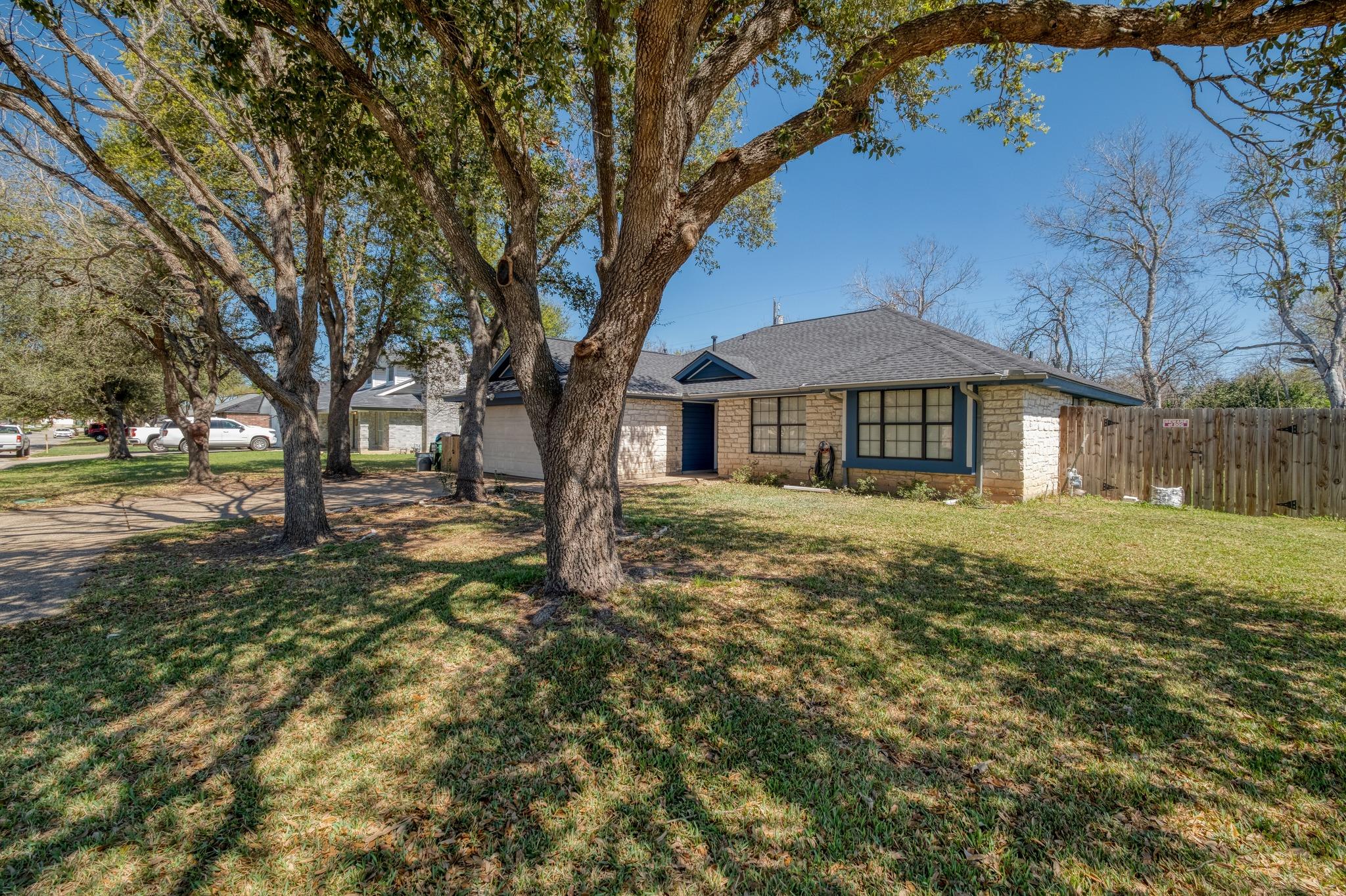2010 Lark LN