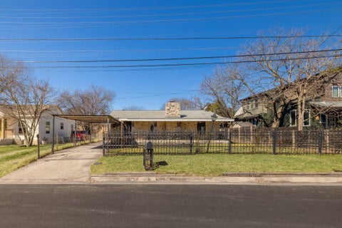 Tiny photo for 1114 Richardine Ave, Austin, TX 78721 (MLS # 3642216)
