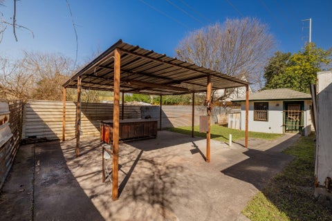 Tiny photo for 1114 Richardine Ave, Austin, TX 78721 (MLS # 3642216)