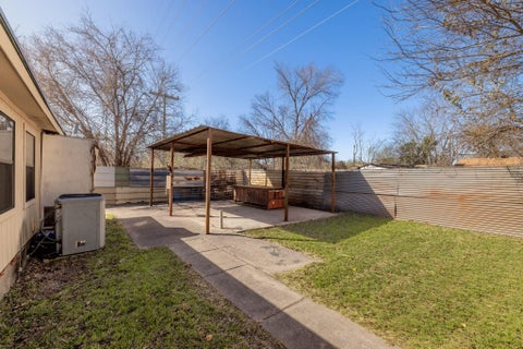 Tiny photo for 1114 Richardine Ave, Austin, TX 78721 (MLS # 3642216)