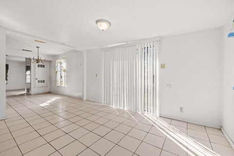 Tiny photo for 1114 Richardine Ave, Austin, TX 78721 (MLS # 3642216)