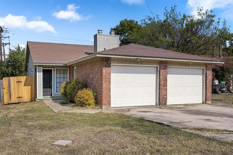 Photo of 1704 Rawhide LOOP, Round Rock, TX 78681 (MLS # 2565111) Photo of 1704 Rawhide LOOP, Round Rock, TX 78681 (MLS # 2565111)