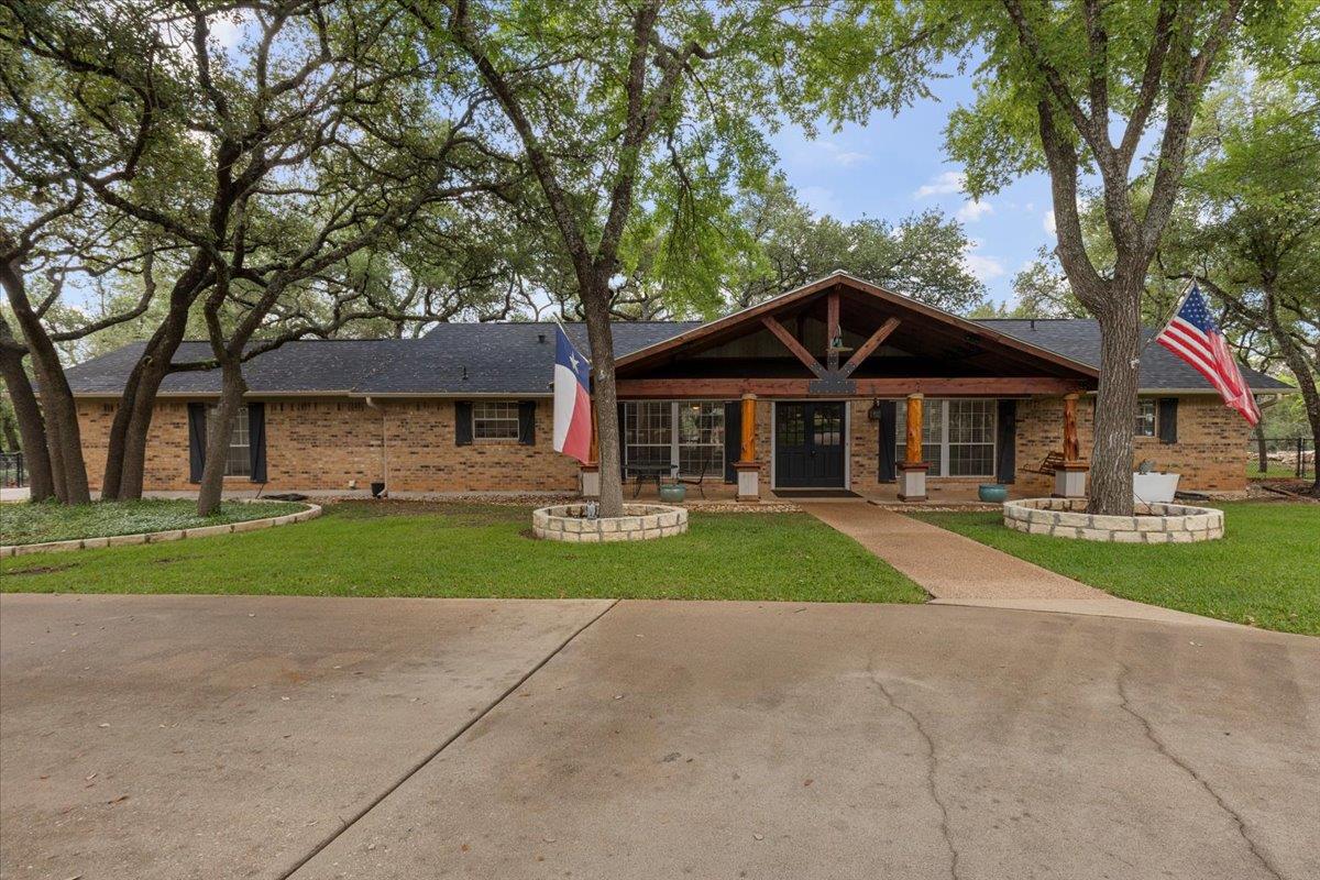 1008 Lone Star DR