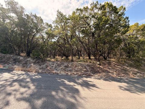 Photo of 20705 Post Oak DR, Lago Vista, TX 78645 (MLS # 4681527)