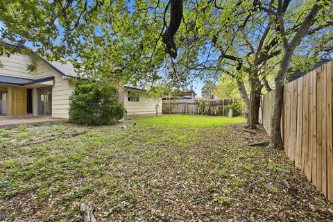 Tiny photo for 6810 Windrift WAY, Austin, TX 78745 (MLS # 6185505)