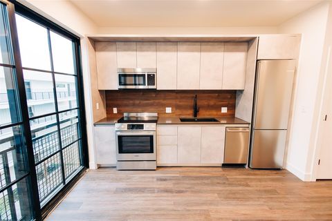 Photo of 4315 S Congress Ave #520, Austin, TX 78745 (MLS # 8080263)