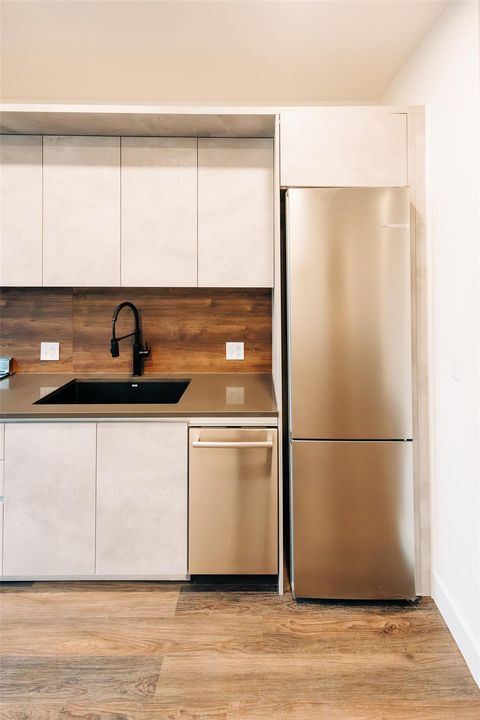 Tiny photo for 4315 S Congress Ave #520, Austin, TX 78745 (MLS # 8080263)