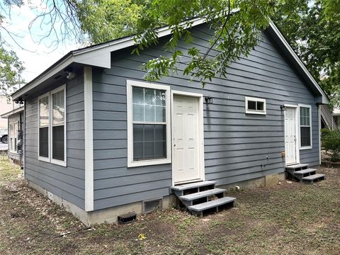 Tiny photo for 3105 Kings LN, Austin, TX 78705 (MLS # 7629396)