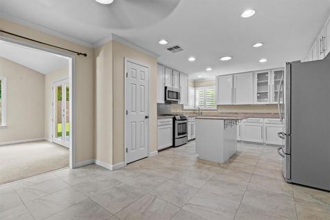 Tiny photo for 3601 Arrowhead DR, Austin, TX 78731 (MLS # 7743893)