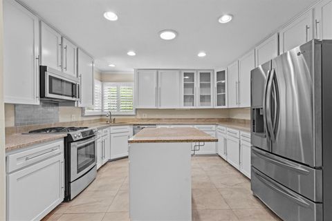 Tiny photo for 3601 Arrowhead DR, Austin, TX 78731 (MLS # 7743893)