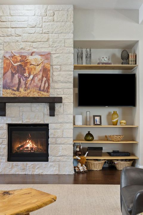 Tiny photo for 916 Morning Moon CIR, Austin, TX 78732 (MLS # 3020574)