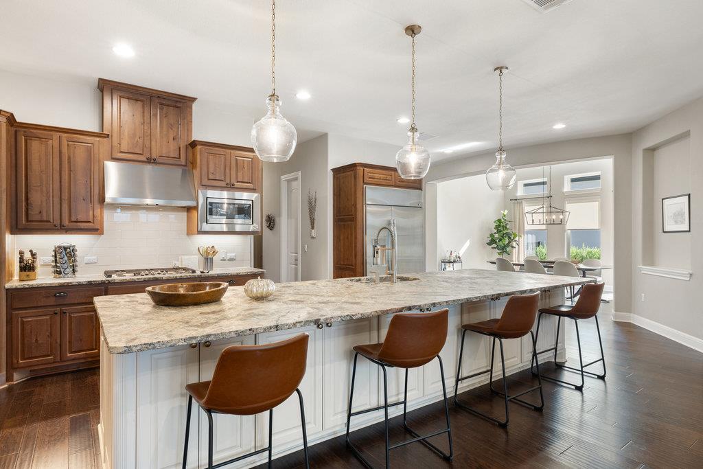 916 Morning Moon CIR