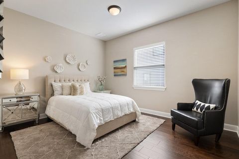 Tiny photo for 916 Morning Moon CIR, Austin, TX 78732 (MLS # 3020574)