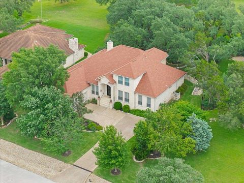 Photo of 91 Duck Lake DR, Lakeway, TX 78734 (MLS # 9900825)