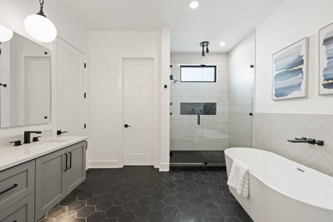 Tiny photo for 6003 Grover Ave, Austin, TX 78757 (MLS # 3764209)
