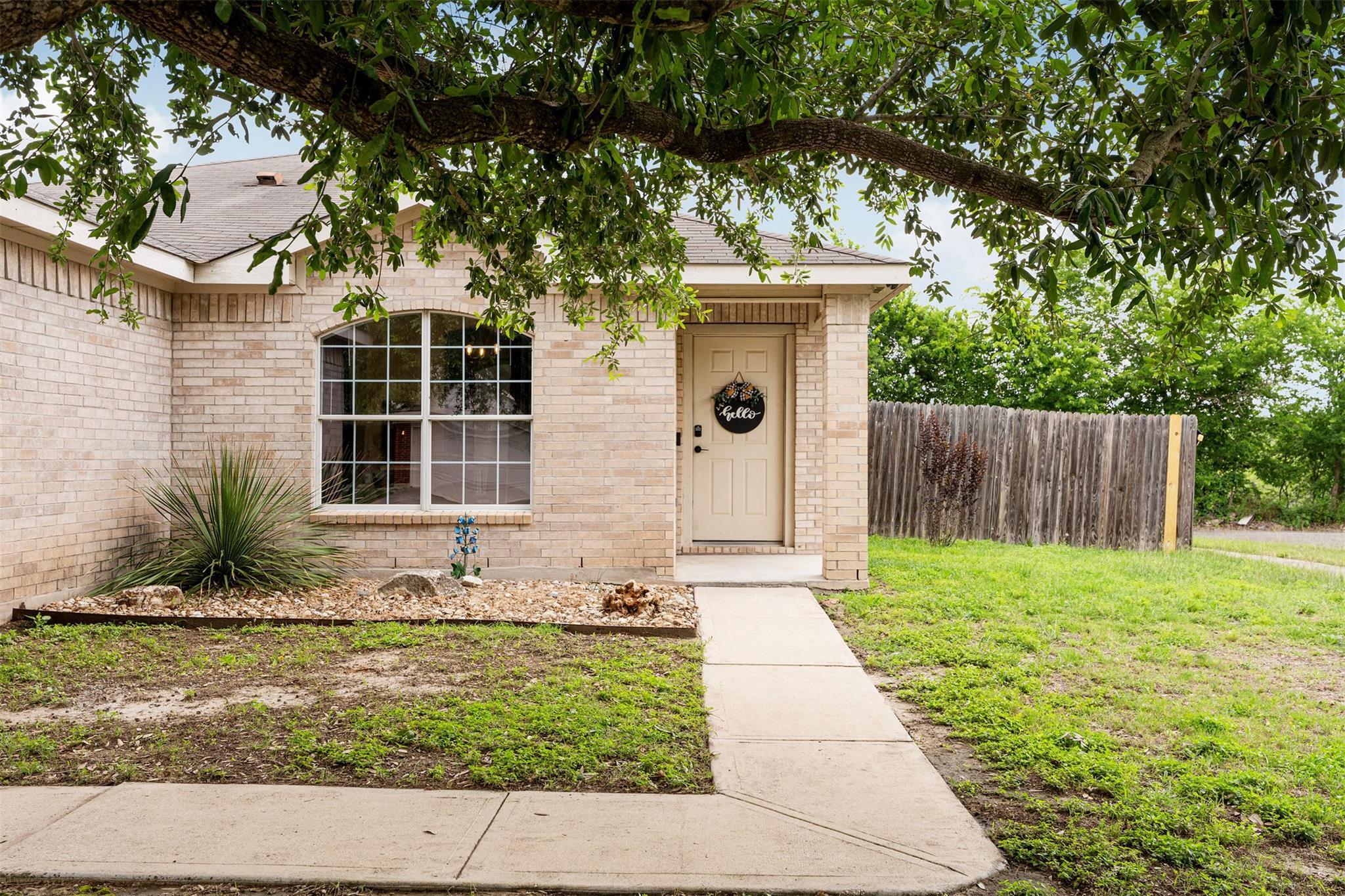 340 Feathergrass DR