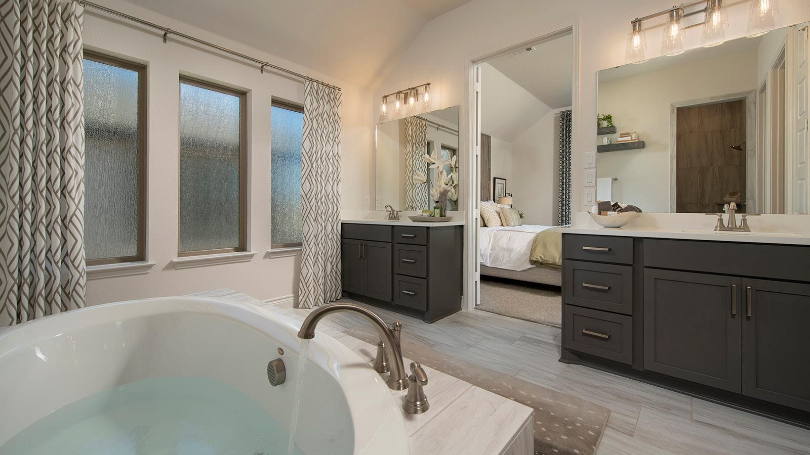 415 Coyote Creek WAY