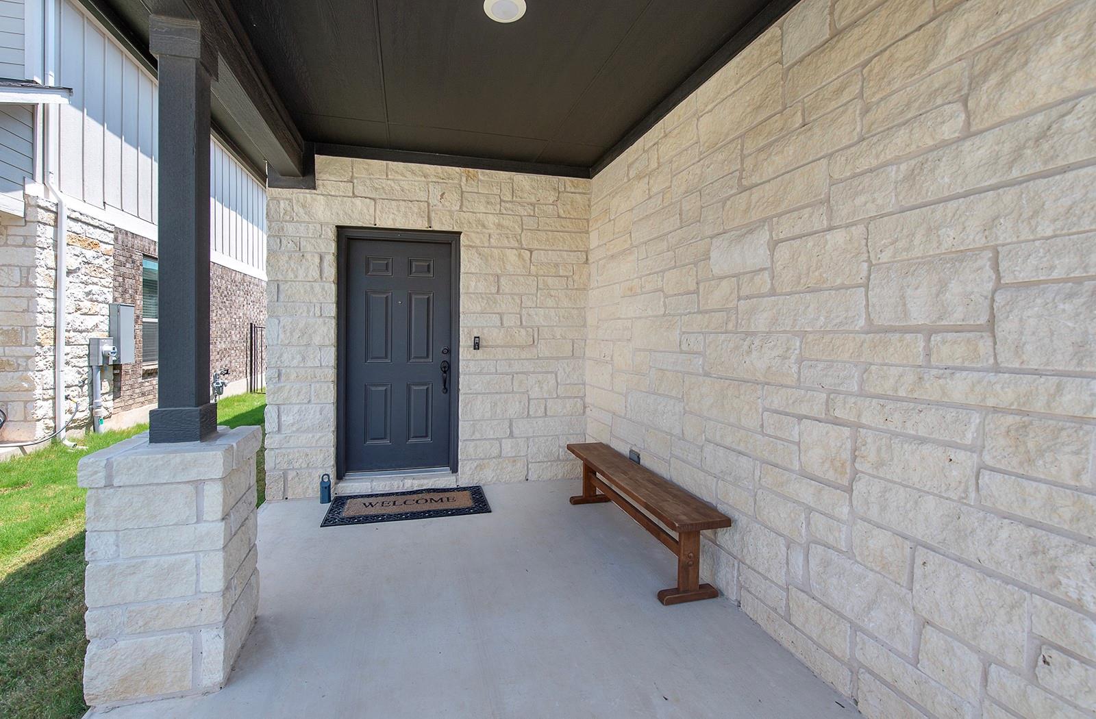 765 Olinda WAY