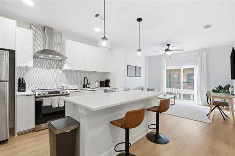 Photo of 2500 Longview ST #219, Austin, TX 78705 (MLS # 3151777)