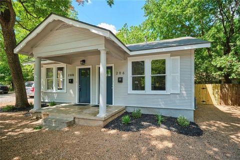 Photo of 208 W 45th ST #A, Austin, TX 78751 (MLS # 9799635) Photo of 208 W 45th ST #A, Austin, TX 78751 (MLS # 9799635)