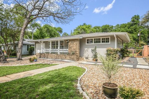 2616 W 49th ST Austin TX 78731