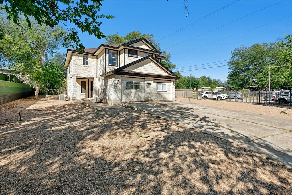 Photo of 1708 E 17th ST #B, Austin, TX 78702 (MLS # 1795881)