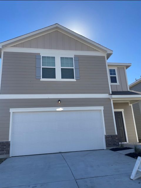 627 Gemsbok DR Hutto TX 78634