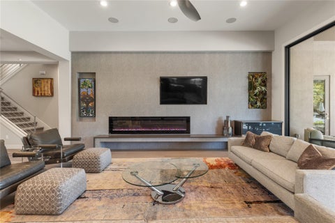 Tiny photo for 5615 McCarty LN, Austin, TX 78749 (MLS # 8562714)