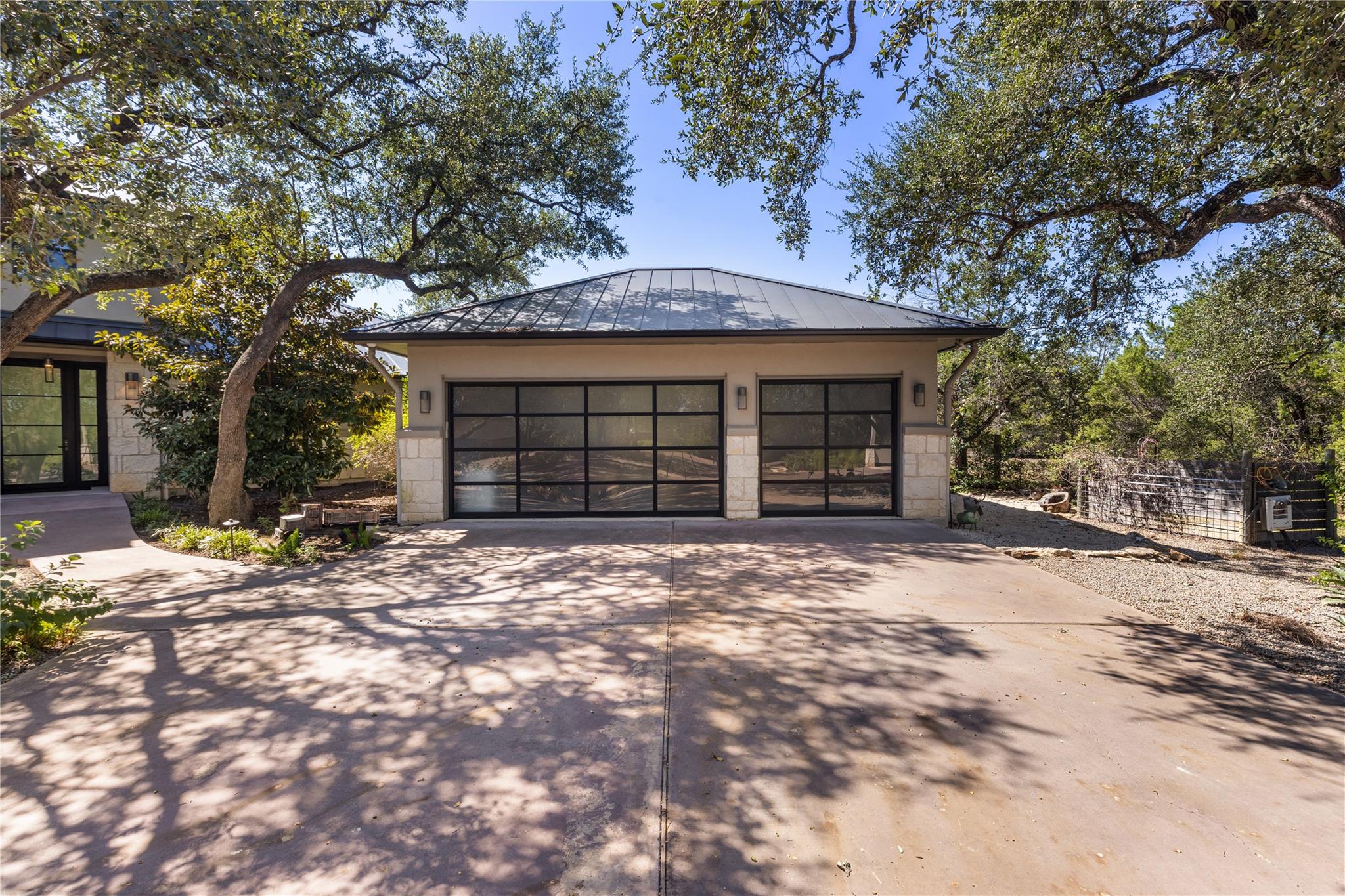 5615 Mccarty LN photo 34