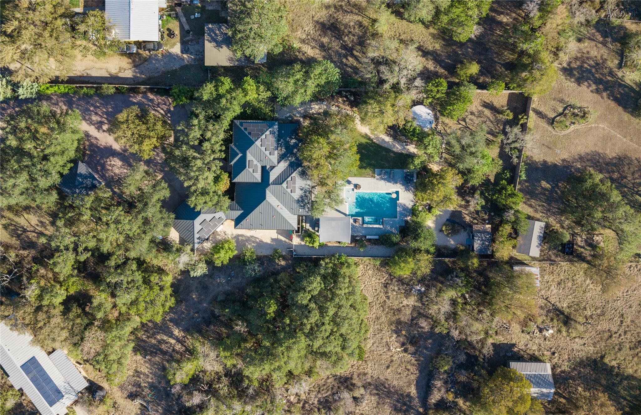 5615 Mccarty LN photo 37
