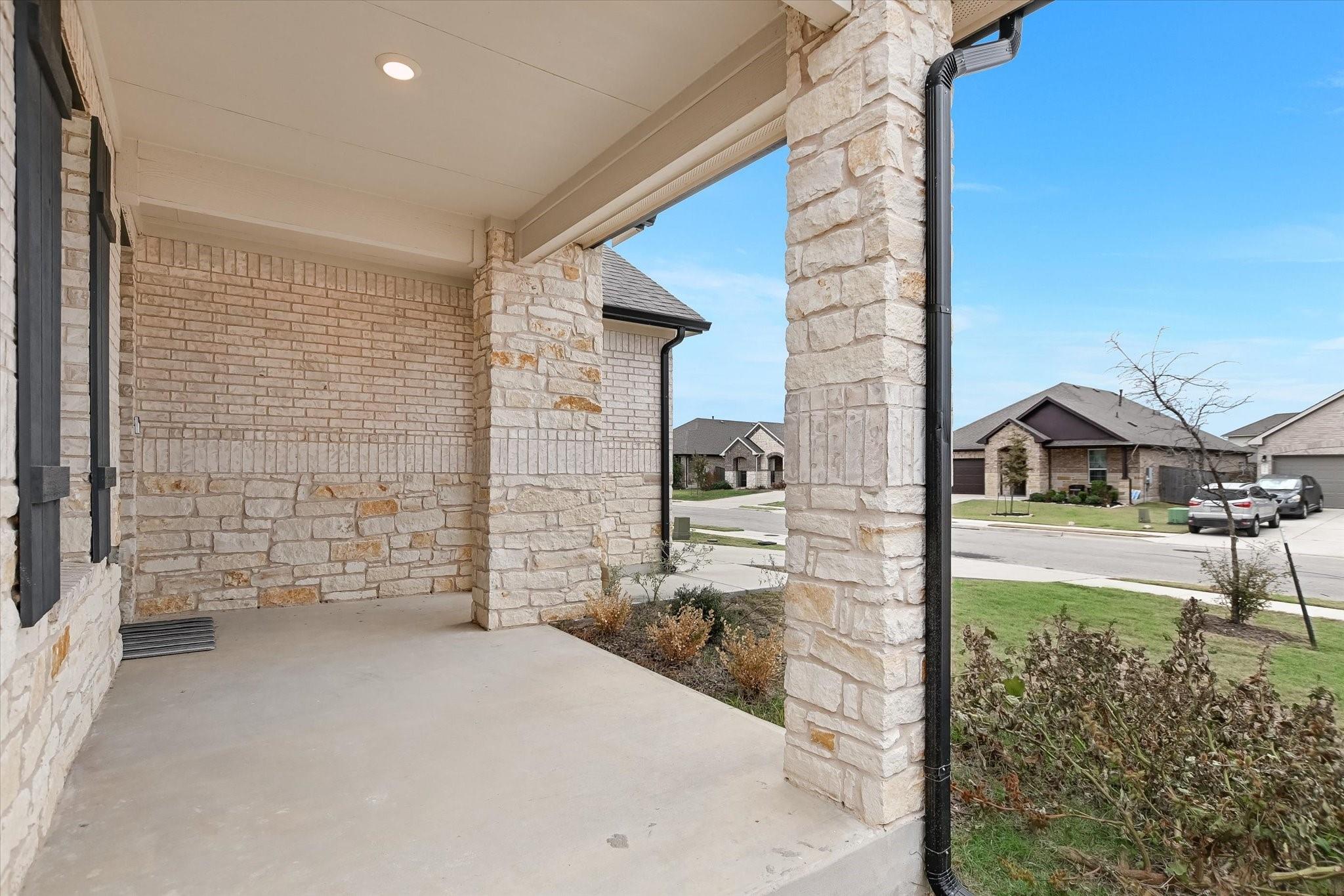 14117 McArthur DR